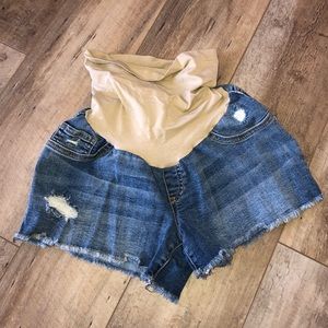 Distressed Cutoff Maternity Jean Shorts - EUC